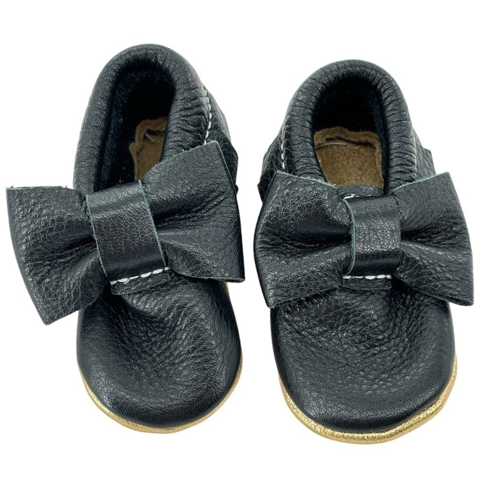 SB Baby Girl Black Moccasins wi Bow (Italian Leather) Soft Sole in Gold Newborn